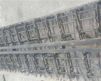 关于四川桥面伸缩缝常用型钢
